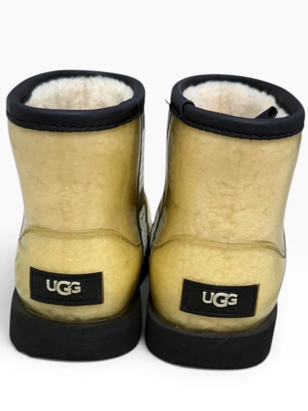 UGG Classic Clear Waterproof Mini Boots Winter Rain boots kids size 2.5 / 3